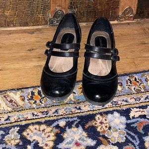 Earth Orgins Mary Janes